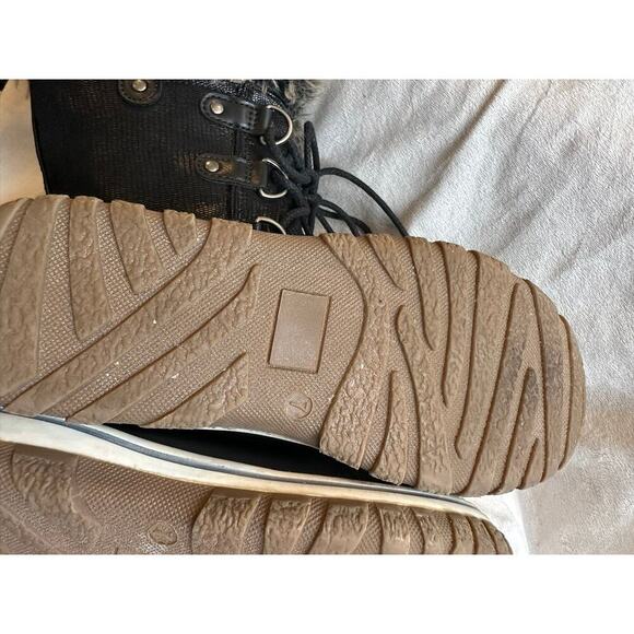 size 7 Steve Madden snow boots - Picture 3 of 7